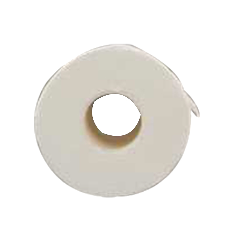 Papel higiénico pequeño de rollo de agua soluble en el baño doméstico